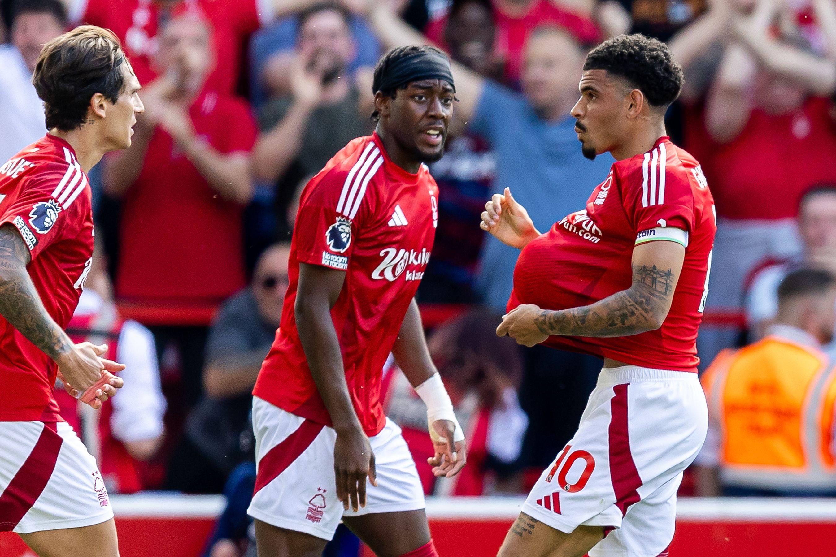 其原因, 帮助球队获