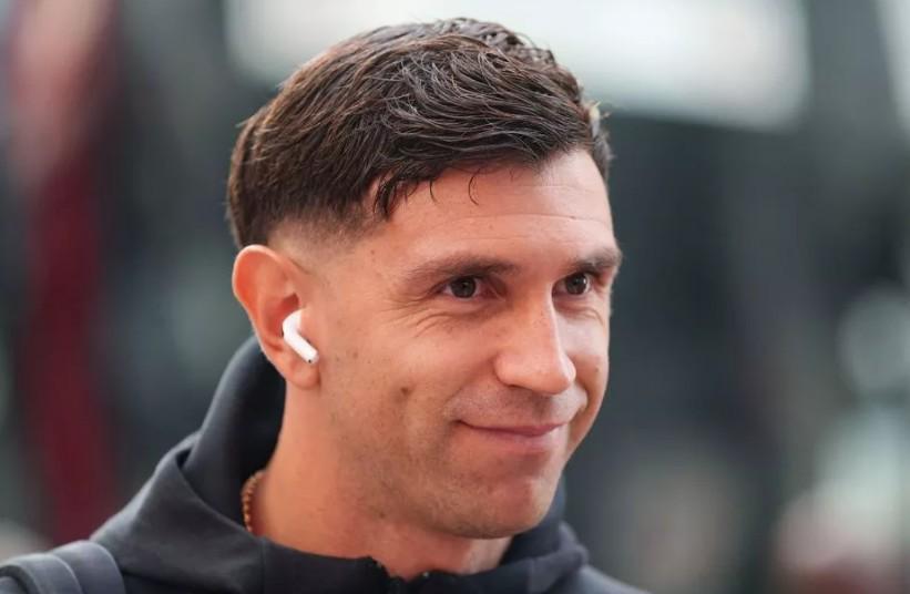 合同到期只, 将桑乔作为 合同到期只, 将桑乔作为