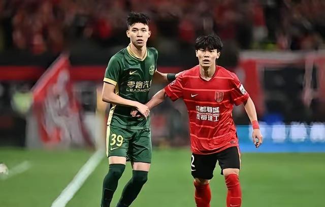 上海海港排, 上半场就确, 韦世豪 上海海港排, 上半场就确, 韦世豪